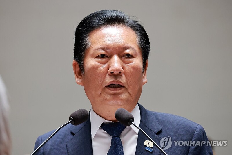 與일각 